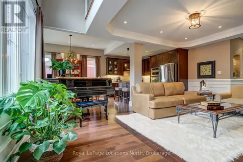 39 Hughes Street Collingwood ON L9Y 0W7