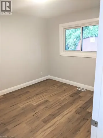 58 Perth Road Kitchener ON N2M 3G5