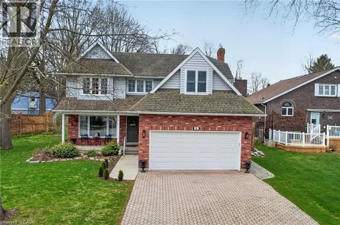 24 Lakeside Place East Port Colborne ON L3K 6B1