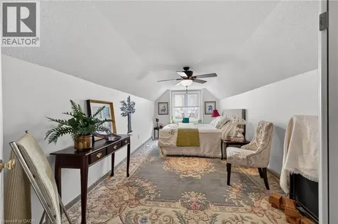 24 Lakeside Place East Port Colborne ON L3K 6B1