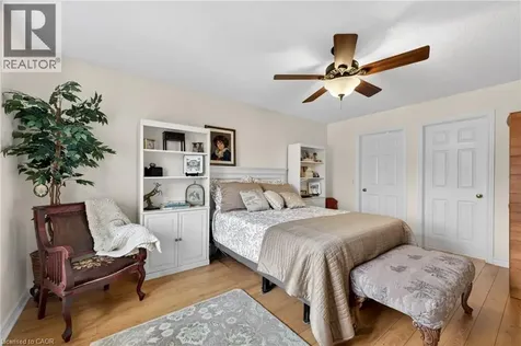 24 Lakeside Place East Port Colborne ON L3K 6B1