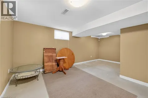 24 Lakeside Place East Port Colborne ON L3K 6B1