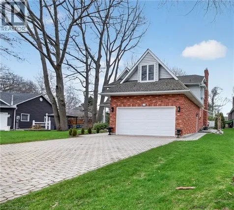 24 Lakeside Place East Port Colborne ON L3K 6B1
