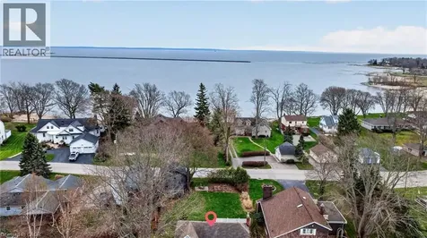24 Lakeside Place East Port Colborne ON L3K 6B1