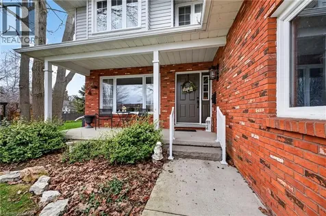 24 Lakeside Place East Port Colborne ON L3K 6B1