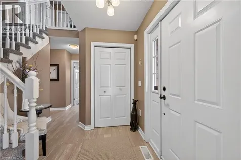 24 Lakeside Place East Port Colborne ON L3K 6B1