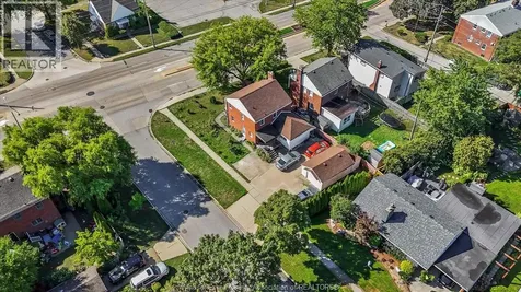 5188 Wyandotte St Street Windsor ON N8S 1L2