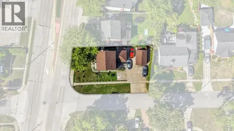 5188 Wyandotte St Street Windsor ON N8S 1L2