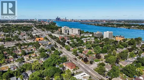 5188 Wyandotte St Street Windsor ON N8S 1L2