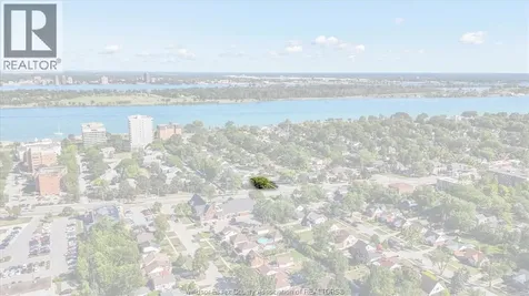 5188 Wyandotte St Street Windsor ON N8S 1L2