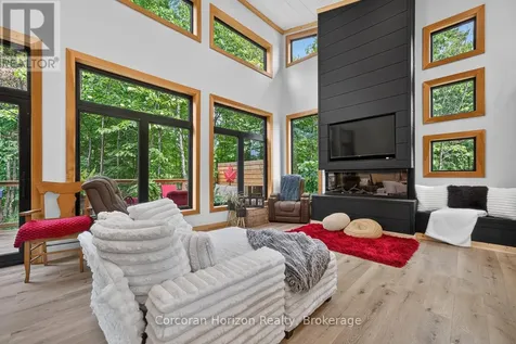 9 Silver Birch Circle North Mckellar ON P2A 0B5
