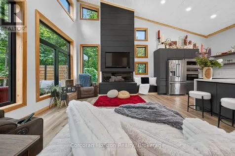 9 Silver Birch Circle North Mckellar ON P2A 0B5