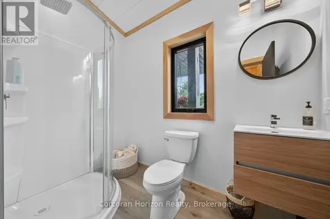 9 Silver Birch Circle North Mckellar ON P2A 0B5