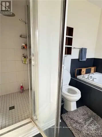 349 Meadowbreeze Drive Ottawa ON K2M 0K3