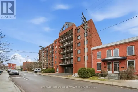 222 Guigues Avenue Ottawa ON K1N 5J2