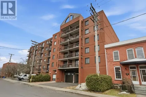 222 Guigues Avenue Ottawa ON K1N 5J2