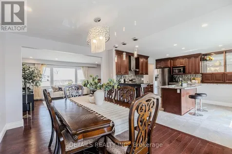 7 Kerry Crescent Ottawa ON K2E 5V7