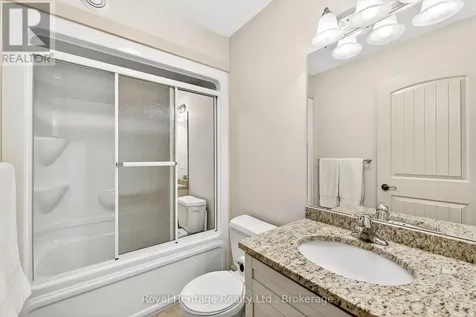 32 Edgewater Drive Brighton ON K0K 1H0