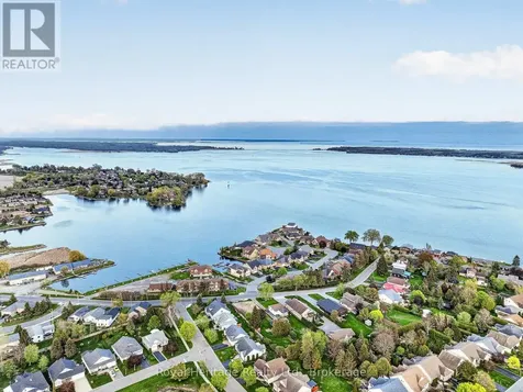 32 Edgewater Drive Brighton ON K0K 1H0