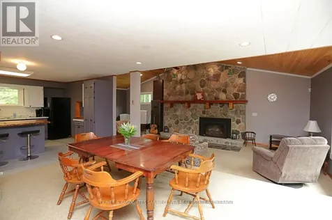 6386 Victoria Avenue Lambton Shores ON N0N 1J2