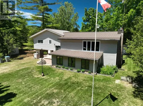 6386 Victoria Avenue Lambton Shores ON N0N 1J2