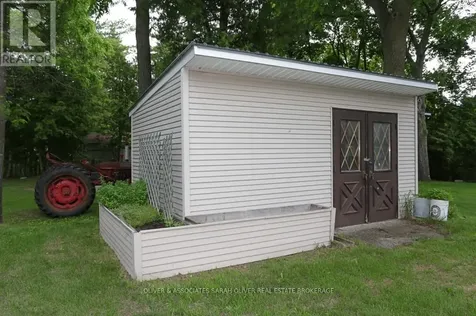 6386 Victoria Avenue Lambton Shores ON N0N 1J2