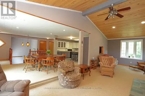 6386 Victoria Avenue Lambton Shores ON N0N 1J2