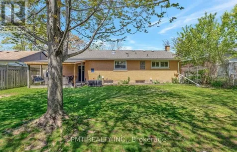 239 Royal Street Waterloo ON N2J 2J1