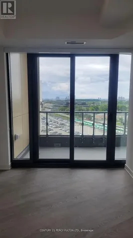 120 Eagle Rock Way Vaughan ON L6A 5C2