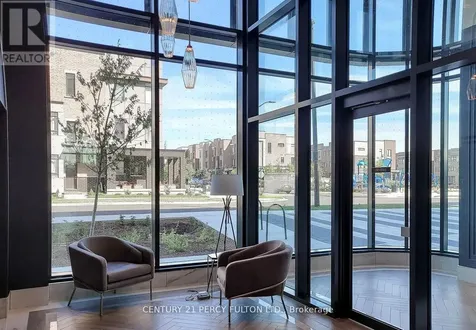 120 Eagle Rock Way Vaughan ON L6A 5C2