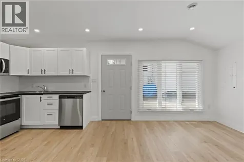 362 Gatfield Avenue Welland ON L3B 5B2