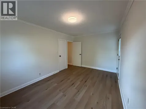 9 Martin Avenue Cambridge ON N1R 3A3