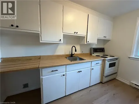 9 Martin Avenue Cambridge ON N1R 3A3