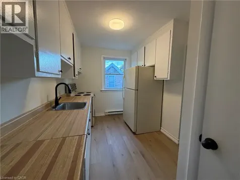 9 Martin Avenue Cambridge ON N1R 3A3