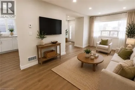 5 Rowanwood Street Hamilton ON L8L 7H1