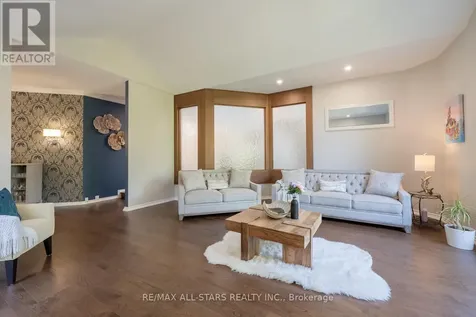 64 Woodbridge Circle Scugog ON L9L 2A9
