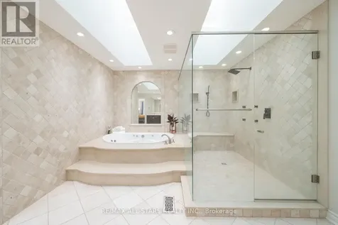 64 Woodbridge Circle Scugog ON L9L 2A9