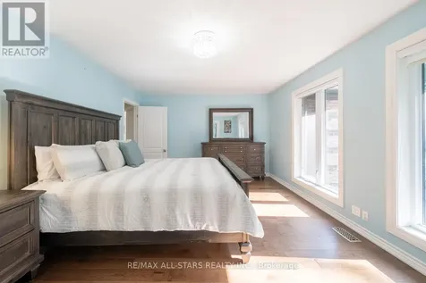 64 Woodbridge Circle Scugog ON L9L 2A9