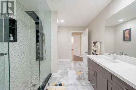64 Woodbridge Circle Scugog ON L9L 2A9