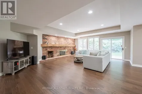 64 Woodbridge Circle Scugog ON L9L 2A9
