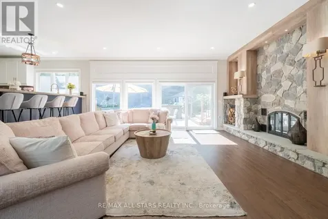 64 Woodbridge Circle Scugog ON L9L 2A9
