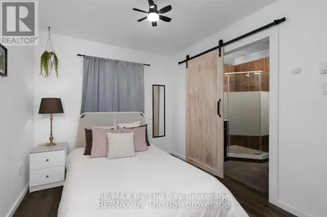 19 Dawson Drive Collingwood ON L9Y 5B4