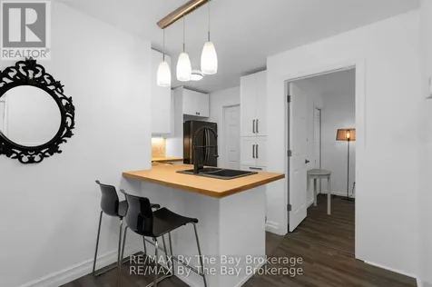 19 Dawson Drive Collingwood ON L9Y 5B4