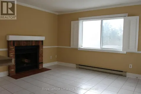 19 Dawson Drive Collingwood ON L9Y 5B4