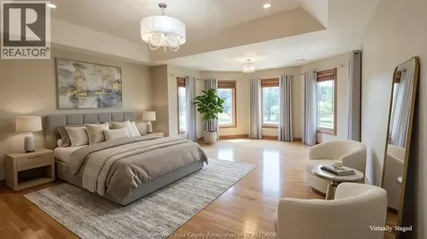 380 Shoreview Circle Windsor ON N8P 1M7