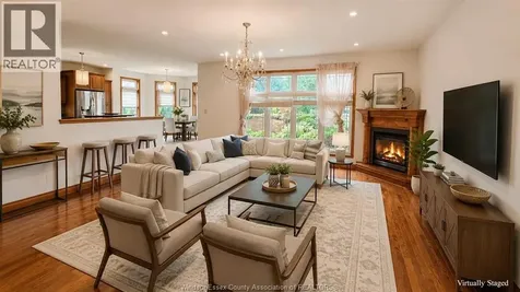 380 Shoreview Circle Windsor ON N8P 1M7