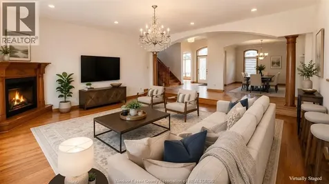 380 Shoreview Circle Windsor ON N8P 1M7