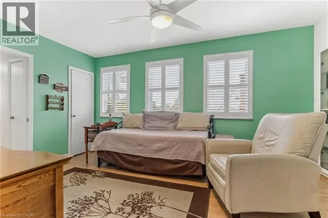 38 Charlton Avenue West Hamilton ON L8P 2C1