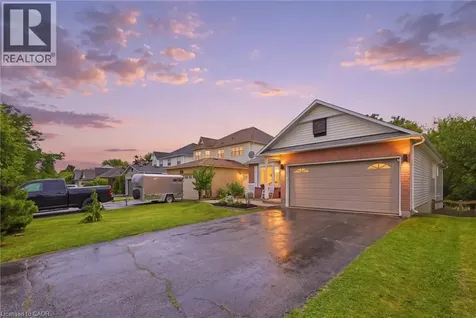 68 Hilltop Drive Ayr ON N0B 1E0