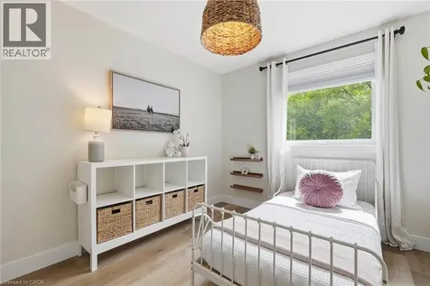 68 Hilltop Drive Ayr ON N0B 1E0